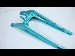 خبراء تصنيع الآلات باستخدام الحاسب الآلي لمكونات السيارات